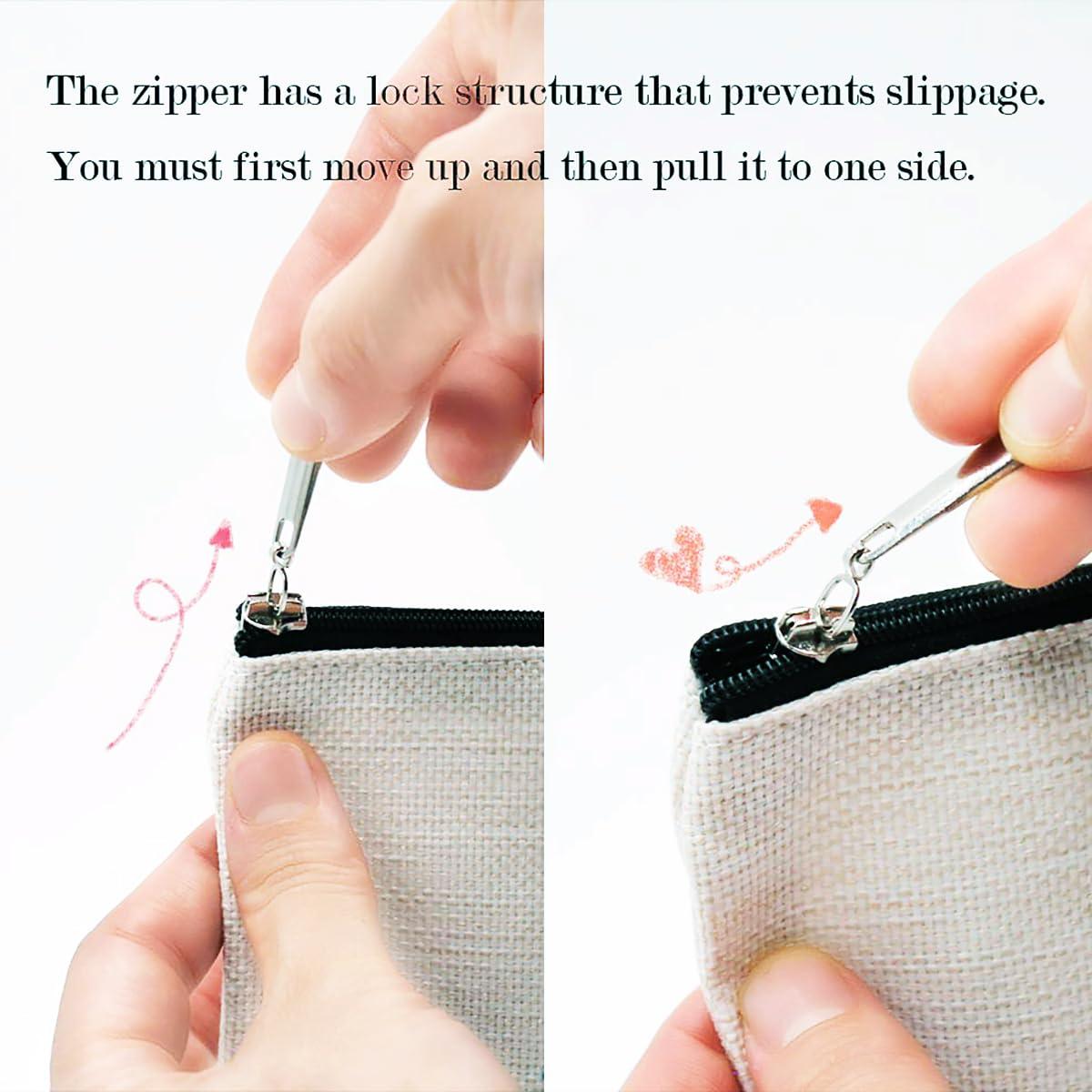 Blue Leaves Cute Giraffe Makeup Bag Giraffe Gifts Giraffe Lovers Gifts Rainforest Travel Accessories Bag Mothers Day Christmas Birthday Gift Ideas for Women Animal Lovers Friends Mother Sister Appreciate Gifts