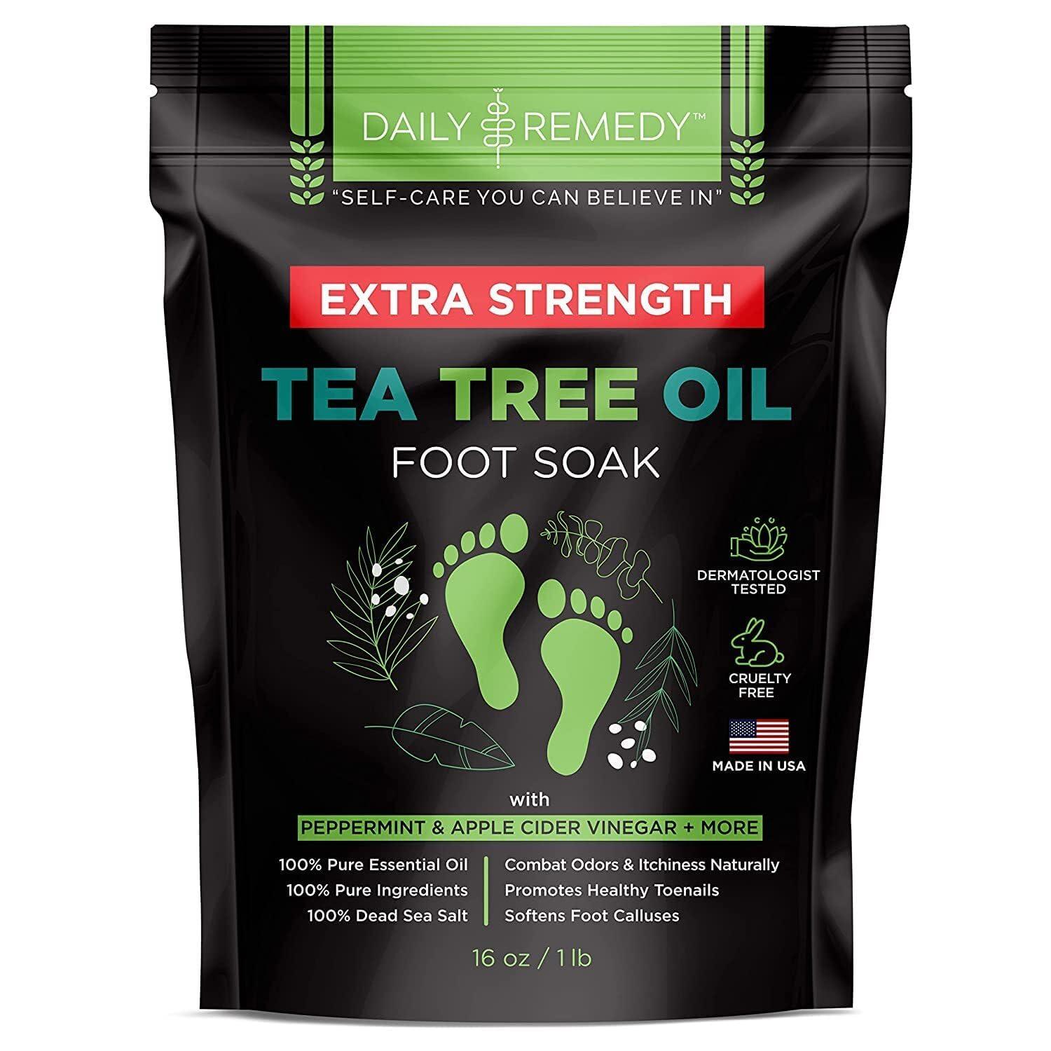 DAILY REMEDY EXTRA STRENGTH Tea Tree Oil Foot Soak with Epsom Salt - Made in USA - for Toenails, Athlete\'s Foot, Itchy Feet, Stubborn Smelly Foot Odor, Pedicure, Foot Calluses & Soothes Sore Tired Achy Feet -16 oz