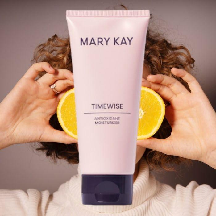 Mary Kay Mary Kay TimeWise Age Fighting Moisturizer combination/oily