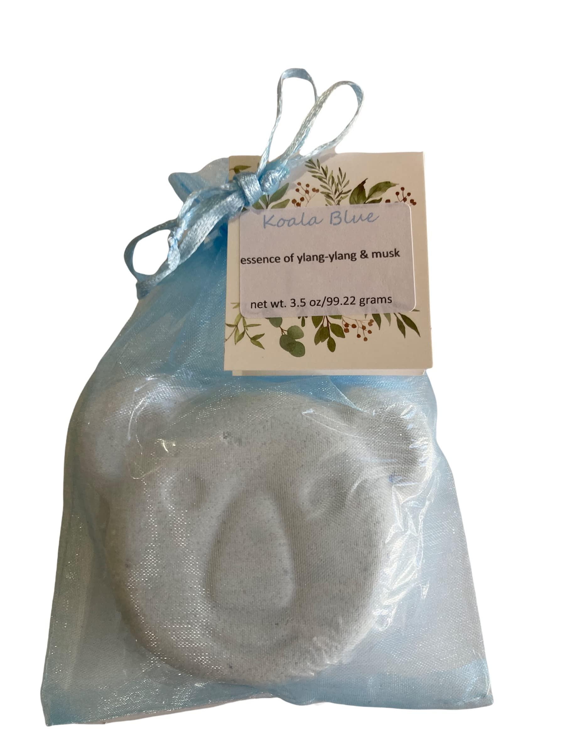 Generic Creamy When Wet Bath Bombs - (Koala Blue - Essence of ylang ylang and Musk)