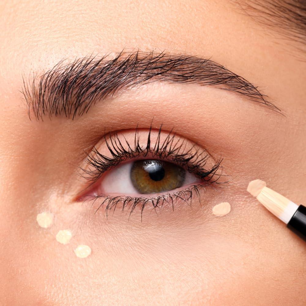 ARTDECO ARTDECO Perfect Teint Concealer - Light Peach N05 - Light-Reflecting Concealer with Brush Applicator - No Signs of Tiredness - Medium Coverage - Water-Resistant - Long Lasting - Makeup - 0.07 Fl Oz