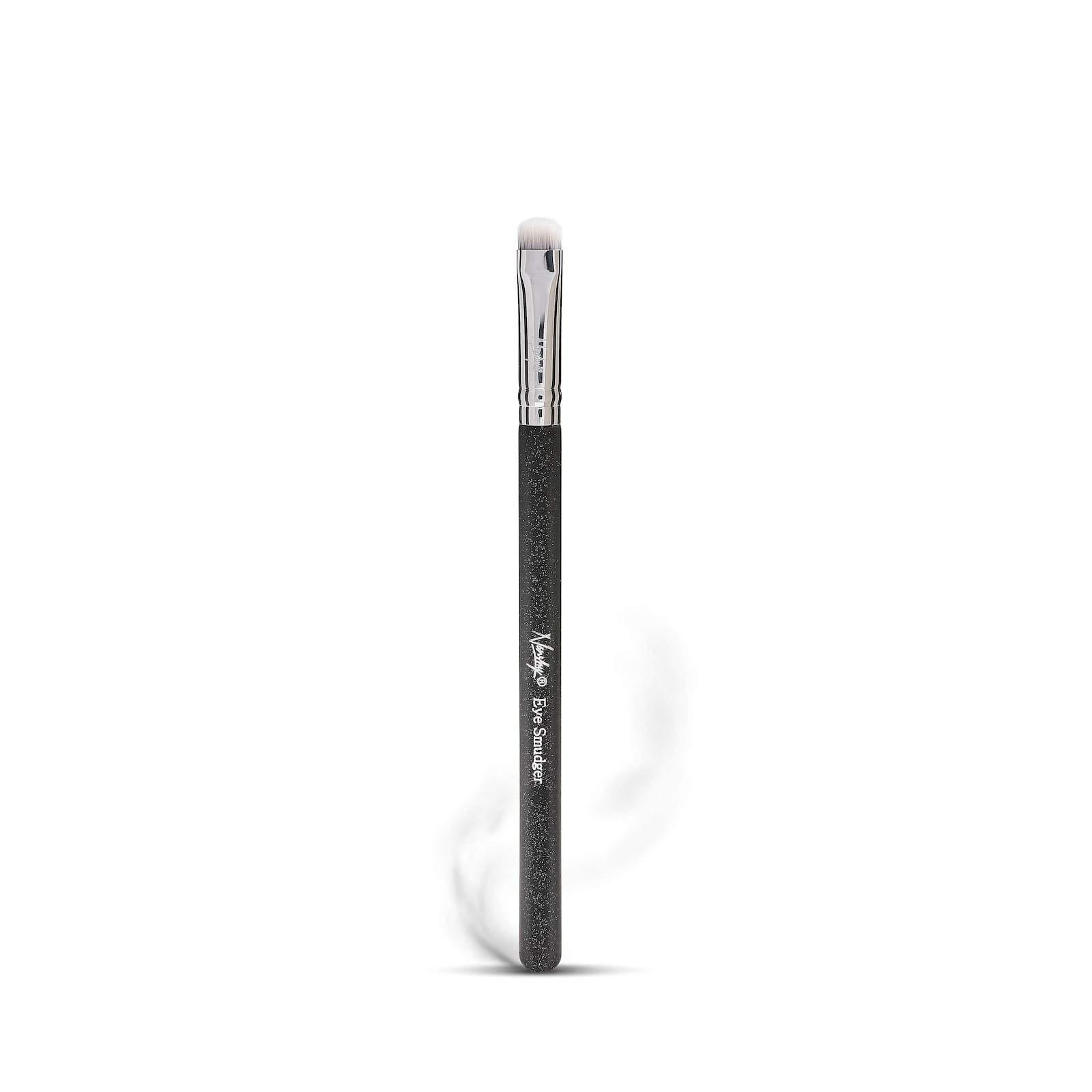 Nanshy Nanshy Eye Smudger Makeup Brush - Smudge Brush for Shading & Blending Eyeshadow & Eyeliner - Perfect Eyeliner Smudge Brush for Buffing - Vegan & Cruelty-Free - Onyx Black