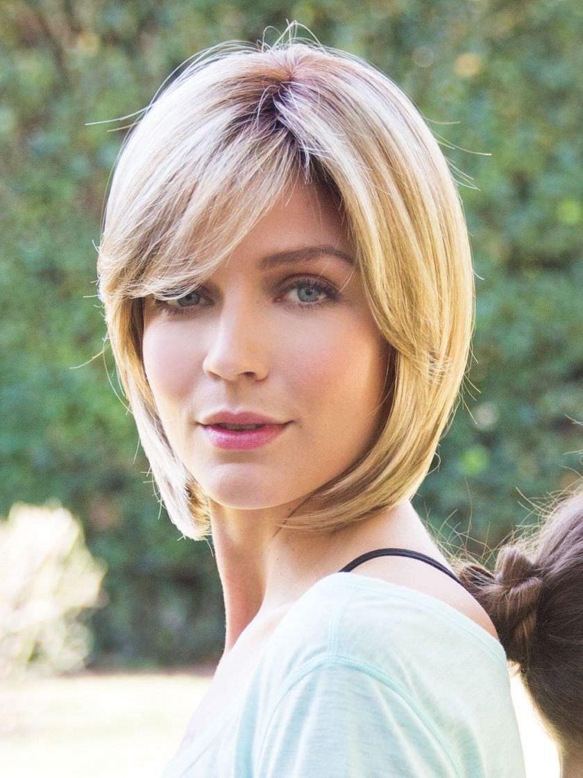 Amore & Christy's Wigs Bundle - 4 items: Codi Hand-Tied Wig by Amore, Christy\'s Wigs Q & A Booklet, BeautiMark Synthetic Shampoo & Wide Tooth Comb - Color: HONEY WHEAT