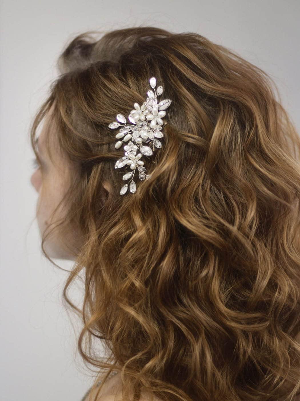 CRIUS COSMETICS CRIUS COSMETICS Hair Pomade for Men - Certified Organic Pomade with Vegan Ingredients (Chronos And Creed), Natural Hair Balm for Strong Hold & Scalp Care (2 Fl Oz)