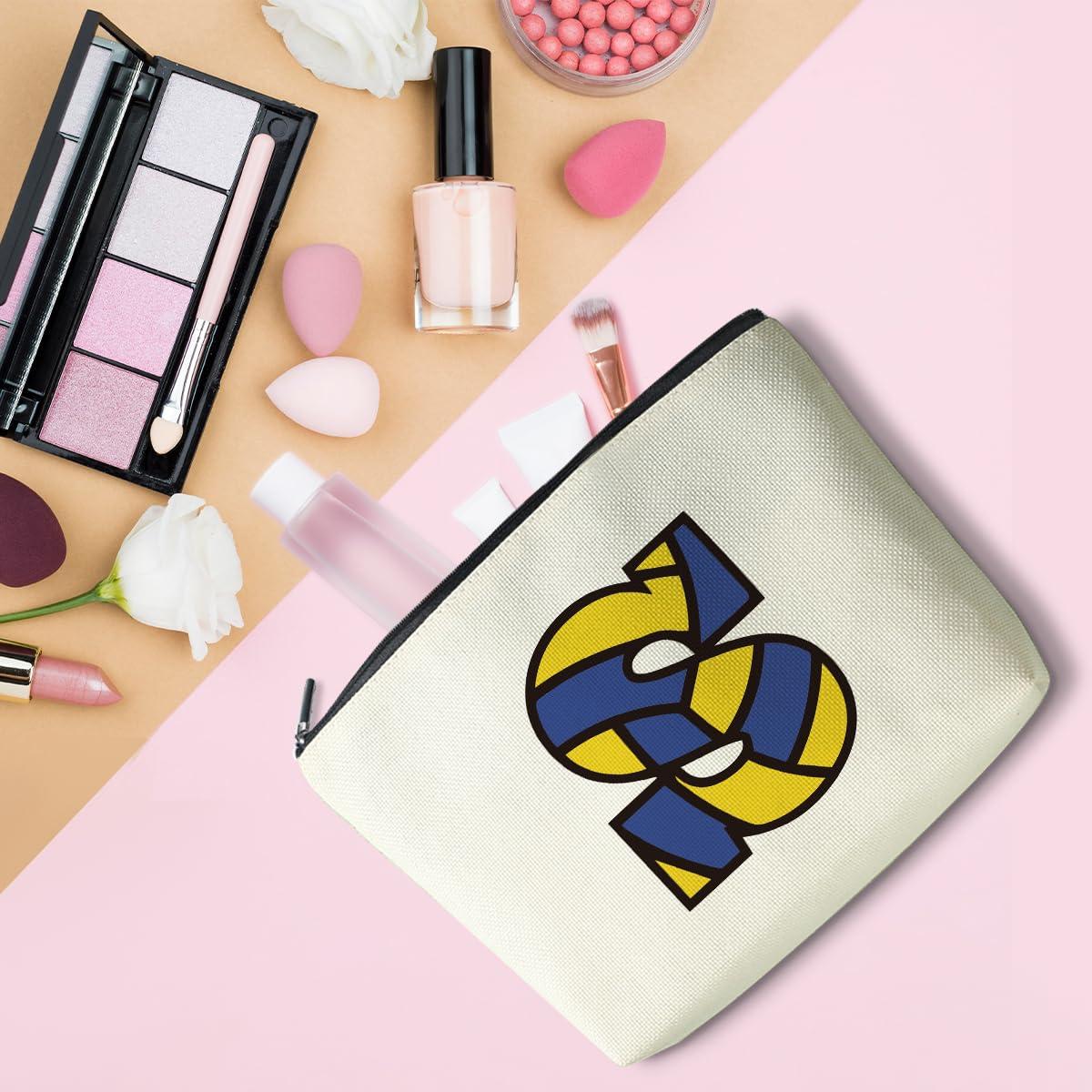LONGXIN LONGXIN Volleyball Gifts Initial A-Z Personalized Makeup Bag Monogrammed Cosmetic Bags Toiletry Pouch Volleyball Lovers Gifts for Teen Girls Women Friends Coach Players Volleyball Team Gifts (S)