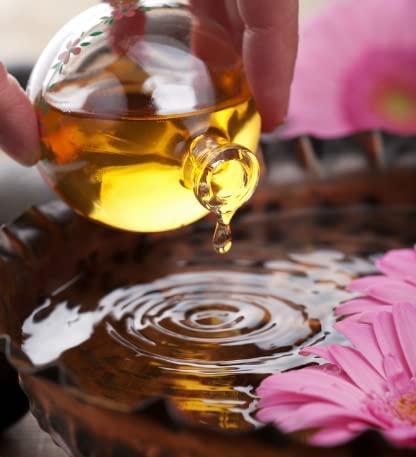 MeXmoB 2pcs Lip Lightening for Dark Lips Lip for Smokers Dark Lip Treatment Lightening Cream for Pink Lips Lip Lightener for Smoker Lips Lip Lightening balm for Men and Women (Orange)