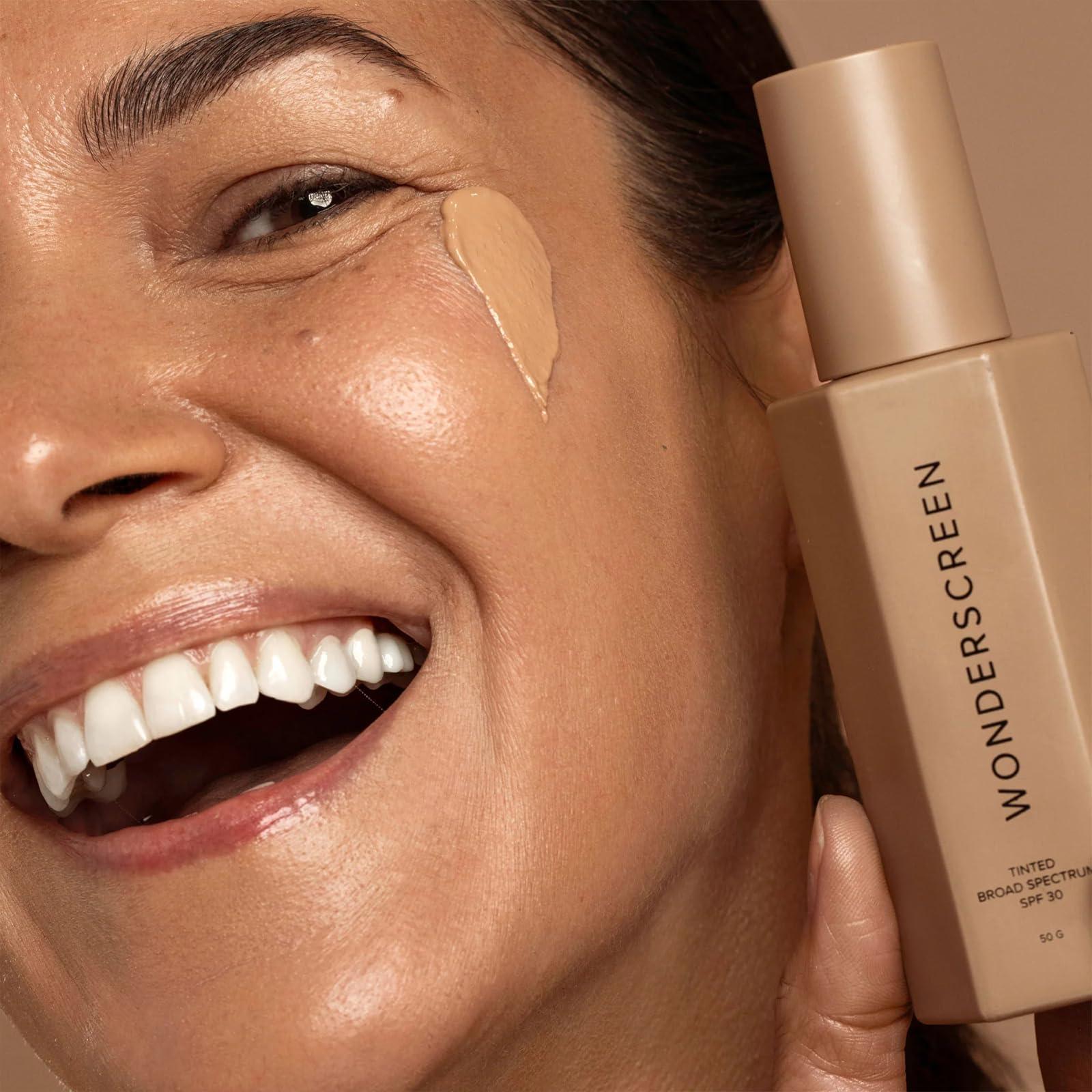 Dime DIME Beauty Tinted Glow Wonderscreen SPF 30, Mineral Sunscreen for Face with 19% Zinc Oxide, Tinted Moisturizer with SPF, 50 g (Shade 02)