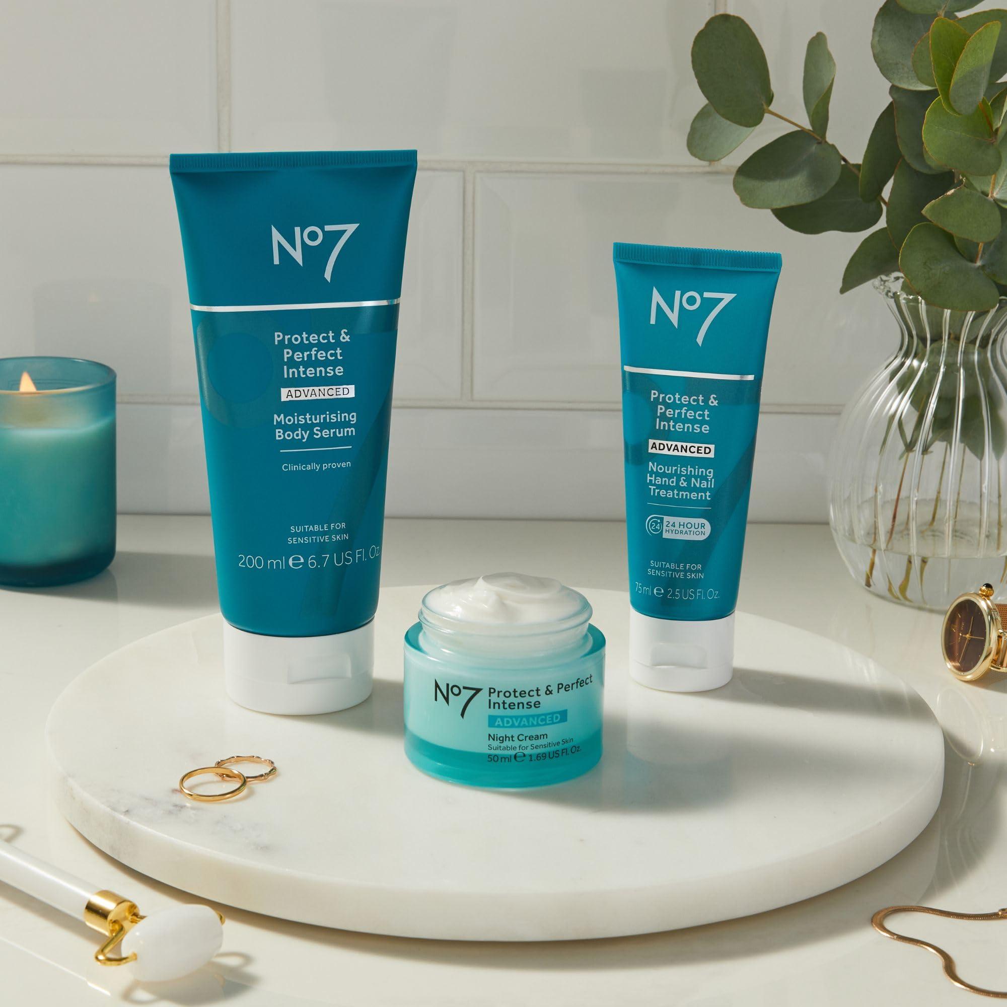 No7 No7 Protect & Perfect Intense Advanced Nourishing Hand and Nail Cream - Anti Aging Hand Cream with Vitamin B5 - Contains Matrixyl 3000+ Collagen Peptide Anti Wrinkle Technology (75 ml)